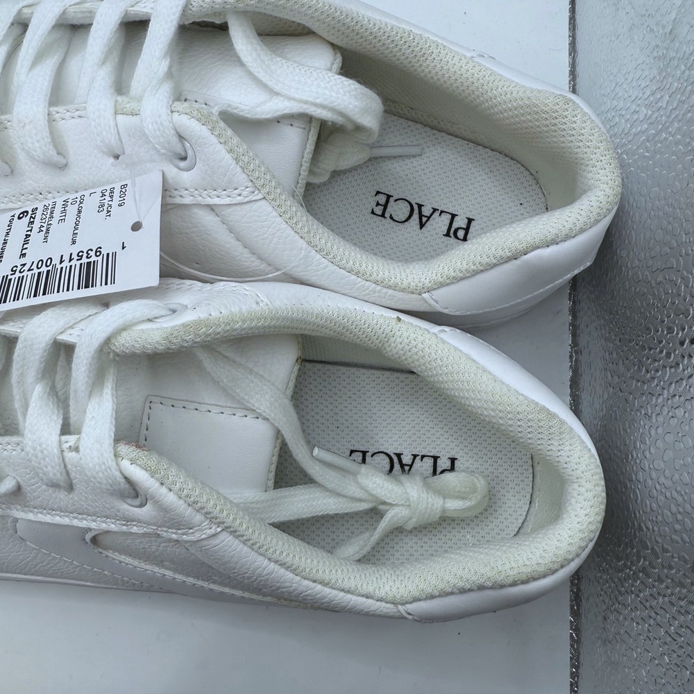 The Children's Place Sneakers White Casual Everyday Shoes Size 6 - Picture 12 of 16